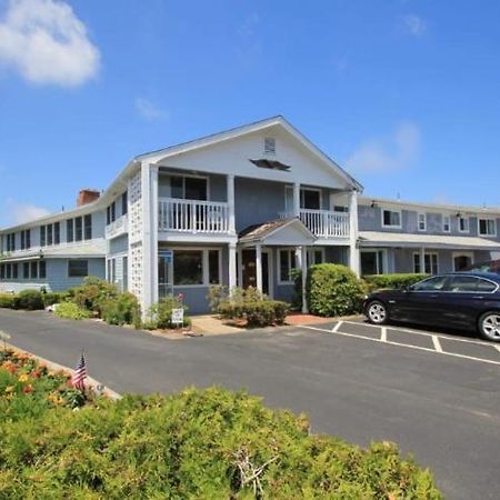 Village Green Motel Yarmouth Port Exteriér fotografie