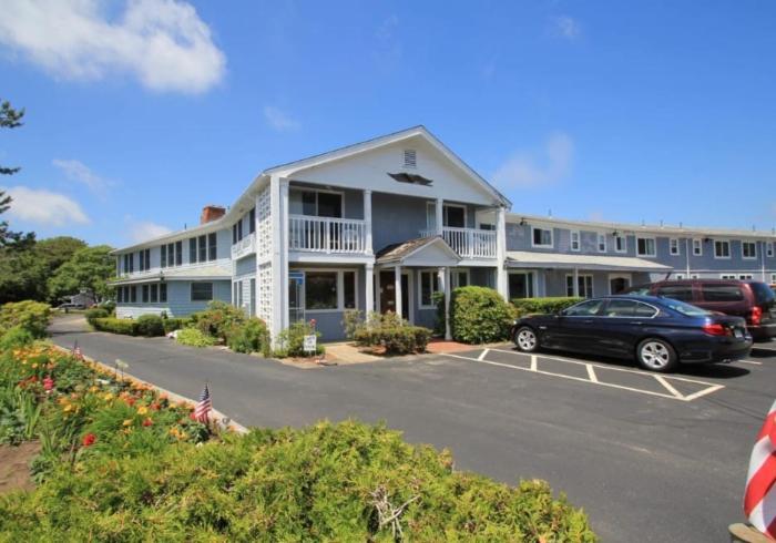 Village Green Motel Yarmouth Port Exteriér fotografie